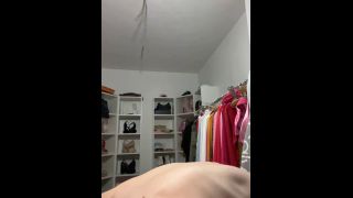 Cute Alice's Seductive Webcam Show: Solo Posing & Tease Fun-2