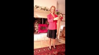 Christmas Shopper Claudine - MILF-2