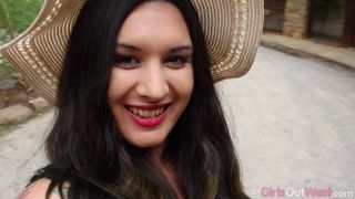 Girls Out West - Lost Girls - Candid Moments Video Sex Do...-9