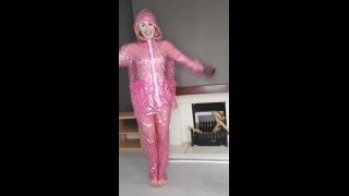 UKCuteGirl () Ukcutegirl - pvc princess in pink rainwear with rubber gloves 01-04-2020-8