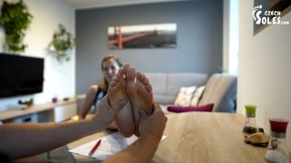 Czech Soles - Real estate agent taking advantage of clients foot fetish (POV)-6