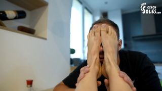 Czech Soles - Real estate agent taking advantage of clients foot fetish (POV)-8
