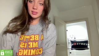 Onlyfans/Fansly - Angel From Sky Licks That Dildo Like a Lollipop 720p - 2026 - 2025-2