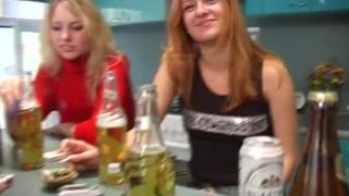 [SITERIP] CollegeFuckParties e019 3658 sd-0