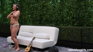 Videogirls] Raye (25.06.2019)-4