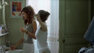 Laetitia Casta – Le grand appartement (2006) HD 720p!!!-2