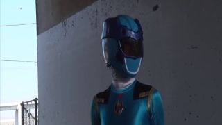 [SuperMisses.com] ZEPE-37 Prism Three Prism Blue in Grave Danger-002-1