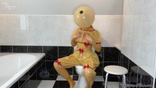FetiliciousFans SiteRipPt 2Transparent Ball Hood Fun-5