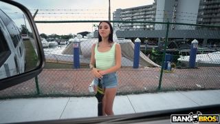 Strippers Need Dick Not Money (Amateur porn) Gianna Ivy-1