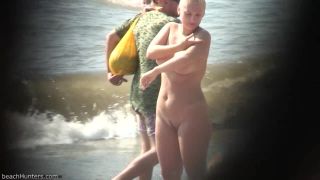 video 5 Nudist beach voyeur camera hunting for naked pussies - hidden camera - webcam -2