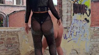 Mistress Luciana: Extreme Ballbusting 1080p-2