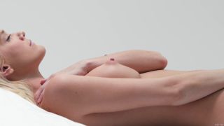HowWomenOrgasm 22 11 14 Kenna James.-5