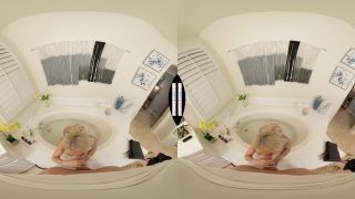 Danae Mari - Danae Mari's date disaster saved by her son'...-2
