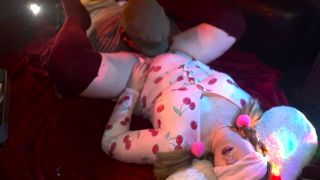 Roleplay PLAYING DOCTOR WITH STEP DADDY ENDS IN A SECRET CREAMPIE-3