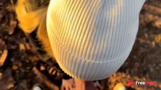 My neighbor came to visit and gave me a juicy blowjob.-7