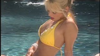 {jana Cova Yellow Bikini (mp4, 480p, 118.21 Mb)|jana Cova Yello-3