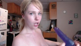 Happily_Sweet – Let Mommy Do That(MILF porn)-3