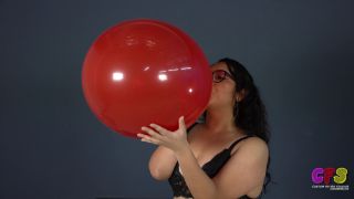 Custom Fetish - Velouria s First Blow to Pop Vide - Fetish-2