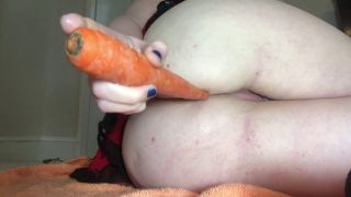 Kashavitia Anal Play With Carrots And Tomatoes I Lost A Tomato In My Ass (Anal porn)-1
