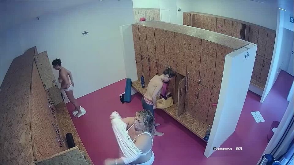 online xxx video 28 Voyeur 11301-Sports bodies | hidden camera | webcam 