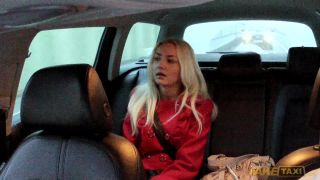 Victoria Puppy - Sex In Taxi (Hot Babes)-1