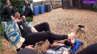  Doctor  Pussy Licking  Footpunkz - Sablique and Indica - Outdoor Foot Worship - Outdoor-1