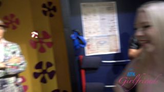 [ATKGirlfriends] Gigi Sweets Wax Museum 1 [09.15.24] [1080p]-2