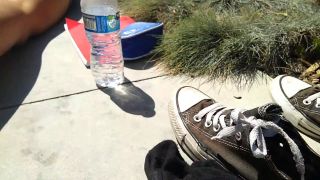 Footfetish 19yo Sophomore Bare Feet Out Of Her Converse - Foot Fetish-8