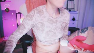Explore MyFreecams with NikaxReznik! Must-See Highlights!-4