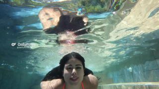 Steffymoreno - i love swimming and teasing you underwateri feel like a mermaid seducing you and ready 12-07-2022-1