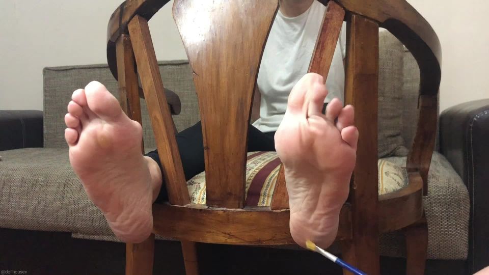 DollHouseStudio – Paint Brush Foot Tickling Tickling