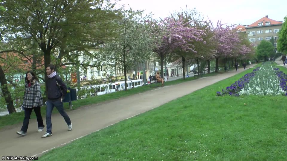 {paris Full Hd2 (mp4, , 292.84 Mb)|paris Full Hd2 (292.84