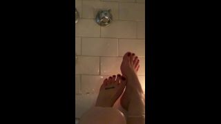 Onlyfans - Astrea Noir - astreanoirJoin me and my adorable feet in the tub - 22-03-2020-1