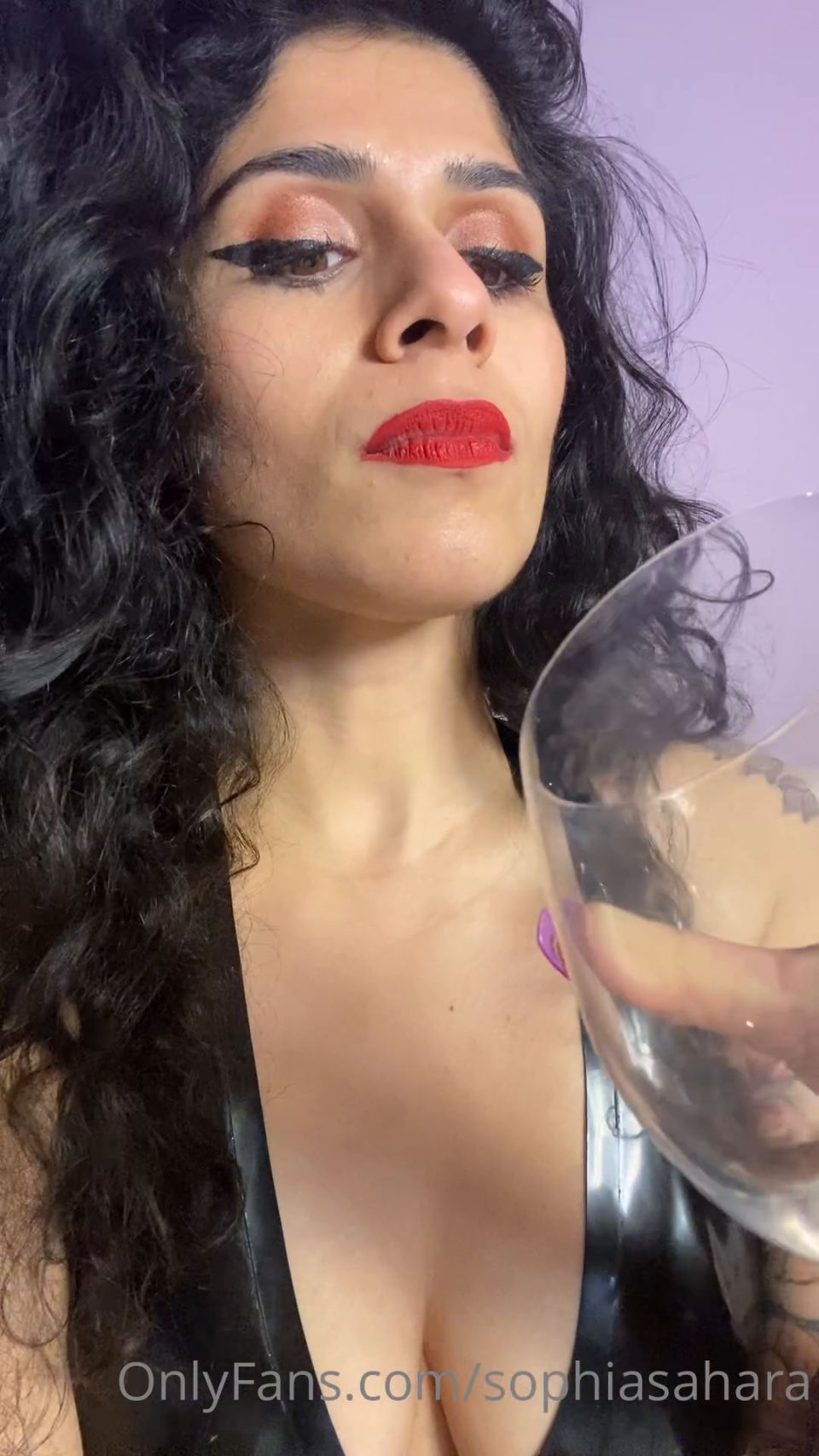 Mistress Sophia Sahara - Happy New Years boys Final part of this weeks - Mind fuck
