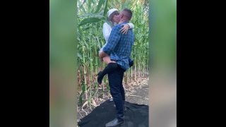 free video 37 anal hardcore porno group mature Riley Reid Sex In Corn Field, riley reid on hardcore porn-2