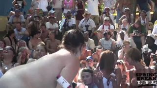 Amateur Bikini Contest gets 100%  Naked-0