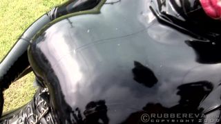 2009 Hot Rubber Sun Lounger.-3