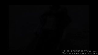 2009 Hot Rubber Sun Lounger.-9