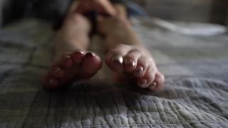 7164 Footfetish, licks feet,  Foot Worship-4