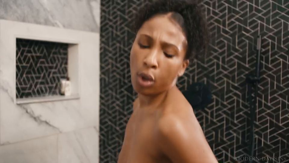 Olivia Jayy  Interracial [ModernDaySins] Olivia Jay – Spied In The Shower