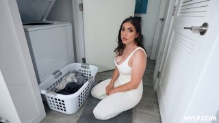 White Lie Turns Into Massive Creampie - Valentina Bellucc...-3