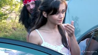 Porn online Brokedown babes – missing tool-1