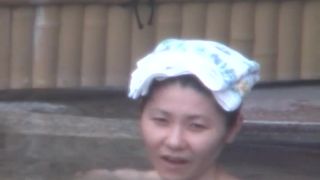 Naked japanese girls peeped in a pool-0