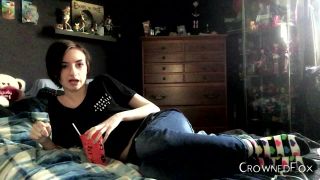 Crowned Fox - Dumb Foot Boy Sex Clip Video Porn Download...-1
