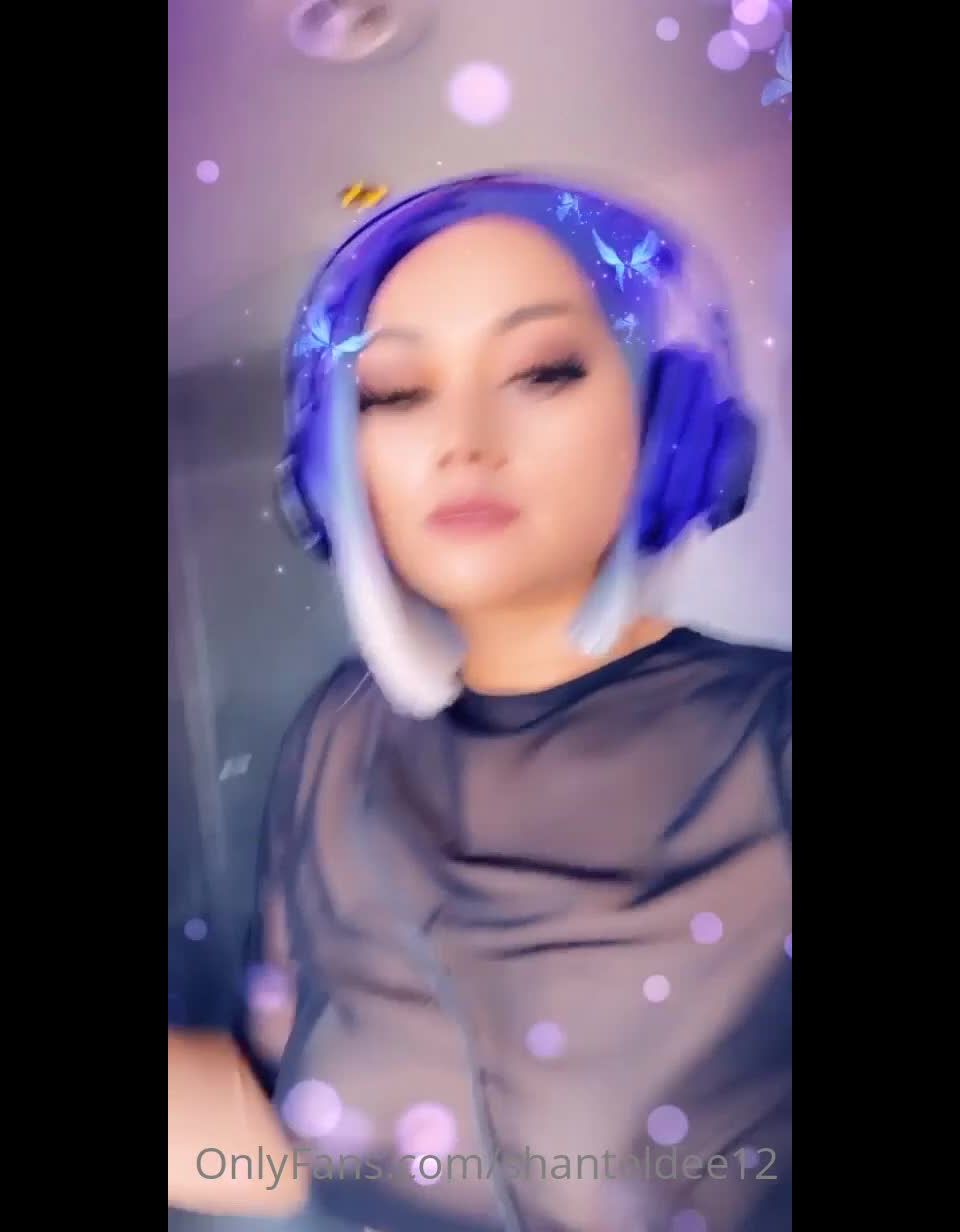 Shantel Dee shantel-dee-99