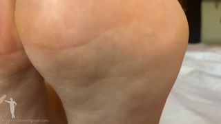 TinyGuyCustoms – Zaurus Shrunken Little Foot Boy.-6