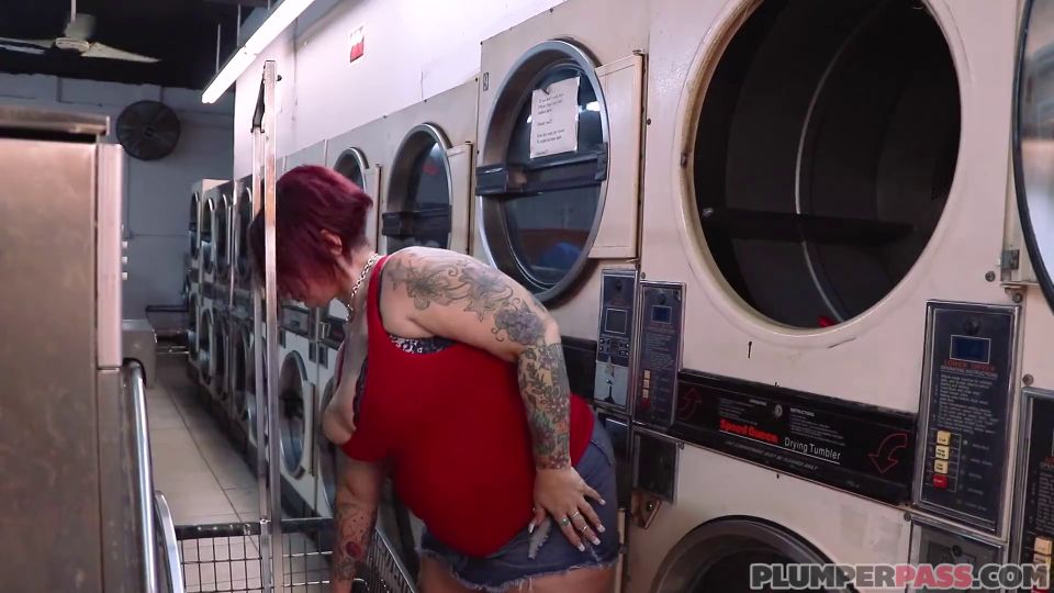 BBW Drilled In Laundromat By Panty Sniffing Pervert John Strange