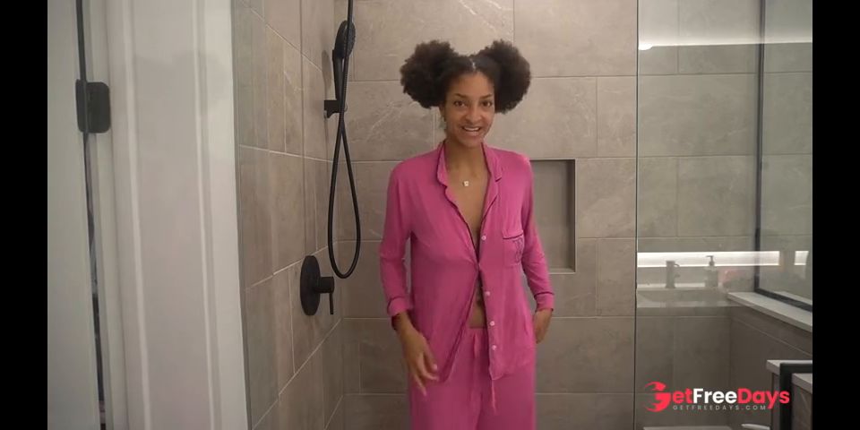 [GetFreeDays.com] dry vs wet Victoria secret sleepwear Porn Clip April 2023