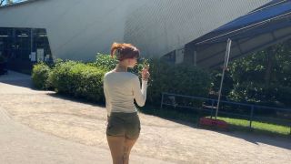 [K2S.CLUB] SallyDinosaur - Public Blowjob in der Seilbahn - HD 720P-1