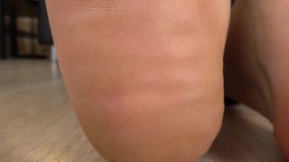 xxx video clip 24 UNDER GIRLS FEET – 12 Size Feet Giantess SFX HD, nhentai femdom on femdom porn -4